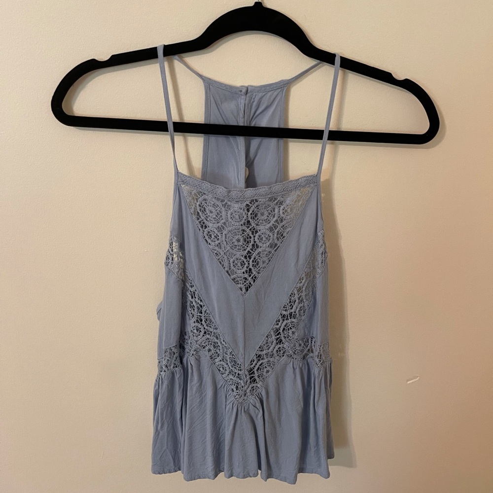 Flowy/Lace Light Blue Tamk